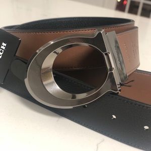 Brand new men’s reversible Coach belt
